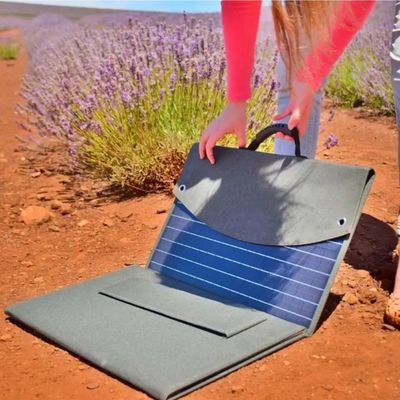 Panel Surya Efisiensi Tinggi Lipat Tahan Air 21W 40W 60W 80W 120W 200W