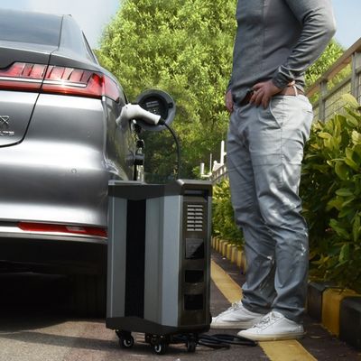 OEM 4000W Lifepo4 Portable Power Station Generator Pack Untuk Berkemah 2500wh