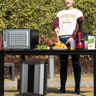 Pembangkit Listrik Portabel Dalam Ruangan Luar Ruangan Baterai Lifepo4 2500W