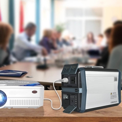 Pengisian Cepat Pembangkit Listrik Tenaga Baterai 1500w Solar Generator Lifepo4 Dengan Pasokan UPS